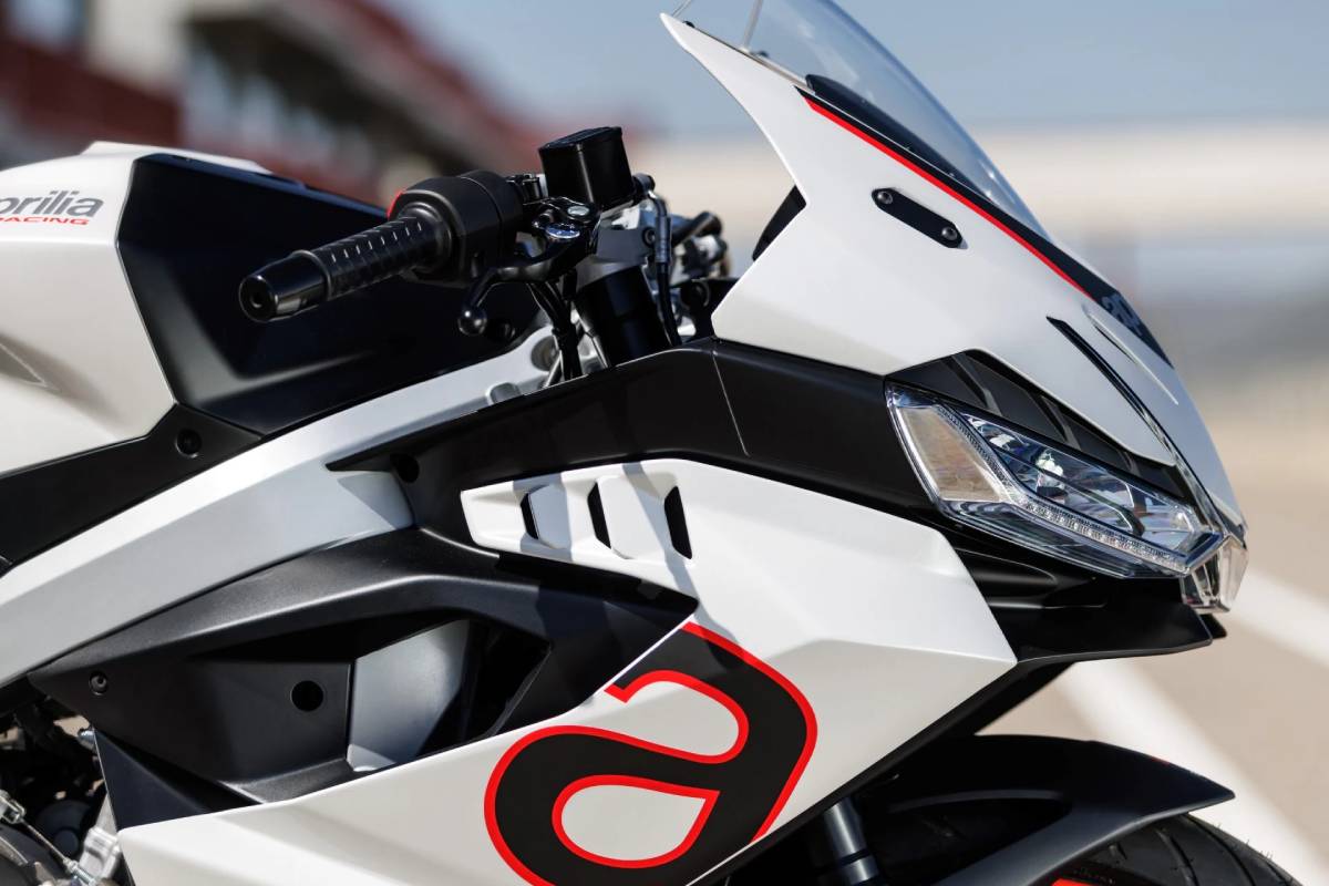 2025 Aprilia RS 457